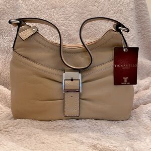New Tignanello - leather handbag - honey color - single strap - shoulder bag.